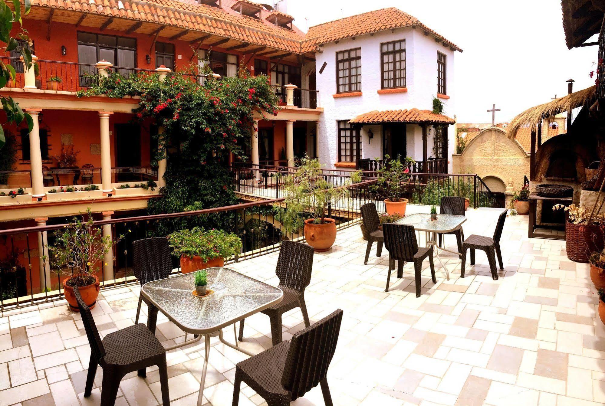Mi Pueblo Samary Hotel Boutique Сукре Екстериор снимка